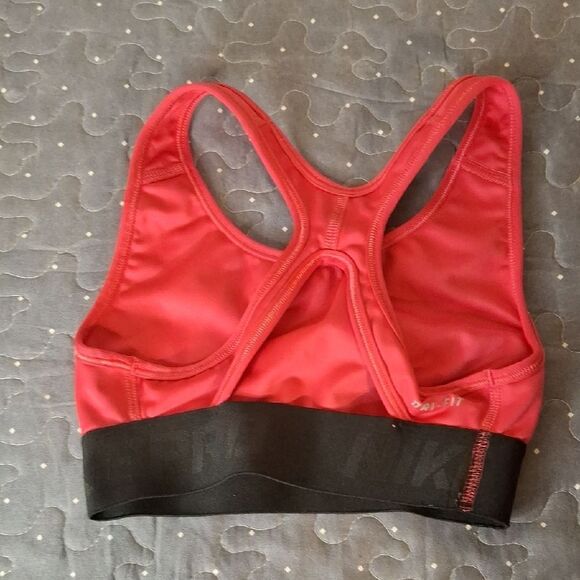 Nike Pro Women's Pink Sports Bra size XS - Picture 2 of 3